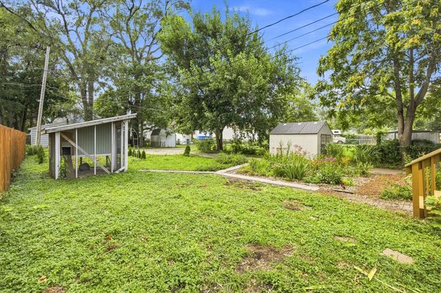 1214 York Street, Des Moines, IA 50316