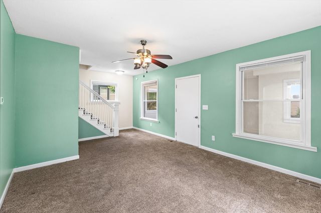 1214 York Street, Des Moines, IA 50316
