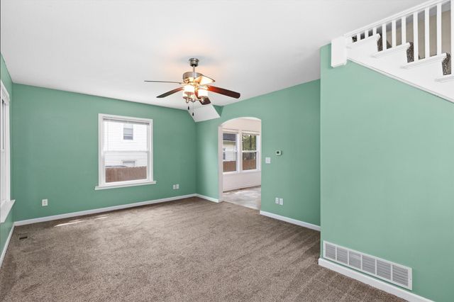 1214 York Street, Des Moines, IA 50316