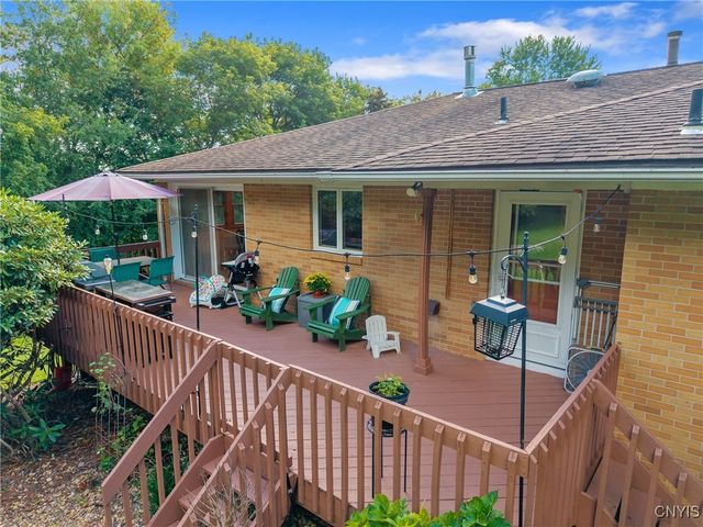 6654 East Sorrell Hill Road, Van Buren, NY 13164