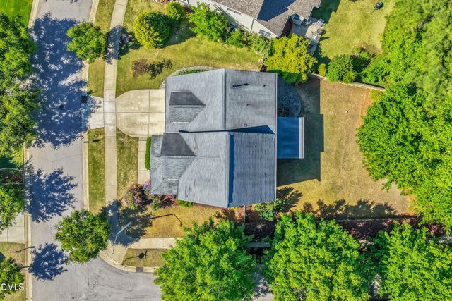 301 Streamwood Drive, Holly Springs, NC 27540