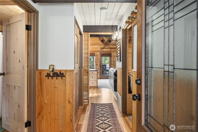 110 Deer Point Lane, Ronald, WA 98940