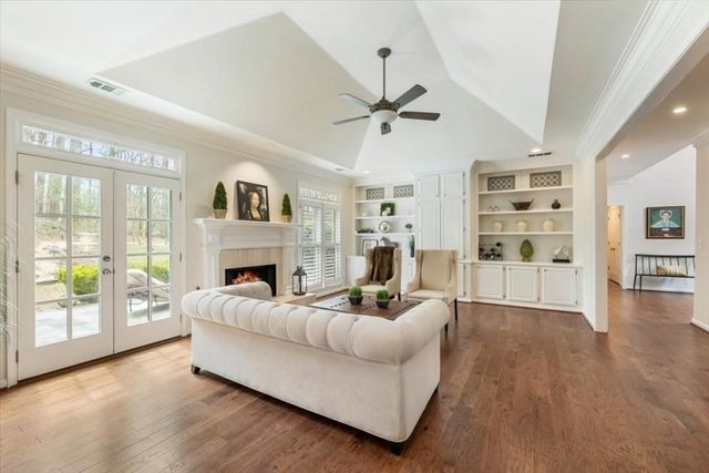 570 Devonshire Farms Way, Milton, GA 30004