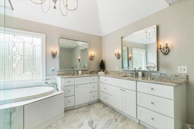 570 Devonshire Farms Way, Milton, GA 30004