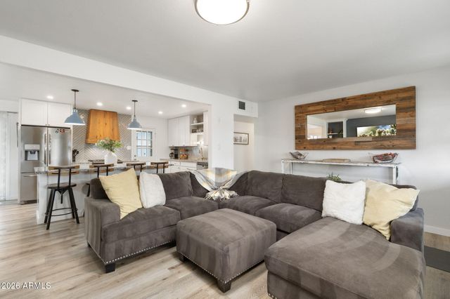 133 E PIERCE Street, Tempe, AZ 85288