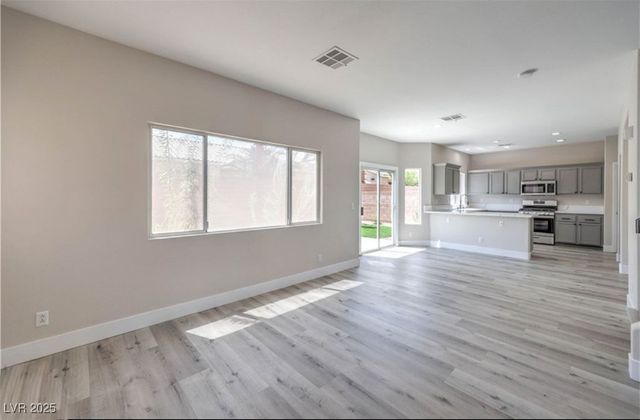 979 Park Bridge Avenue, Las Vegas, NV 89123