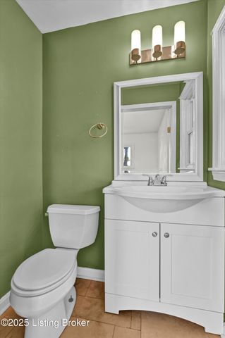 4706 Lacarem Dr, Jeffersontown, KY 40299