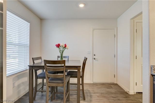2737 Green Envy Avenue 254, North Las Vegas, NV 89086