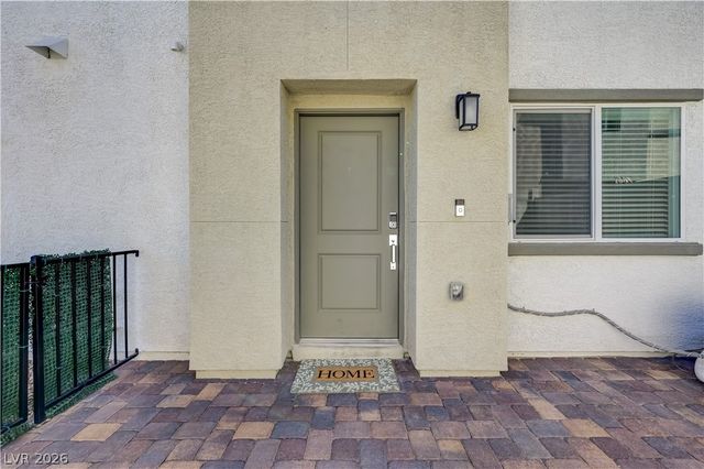 2737 Green Envy Avenue 254, North Las Vegas, NV 89086