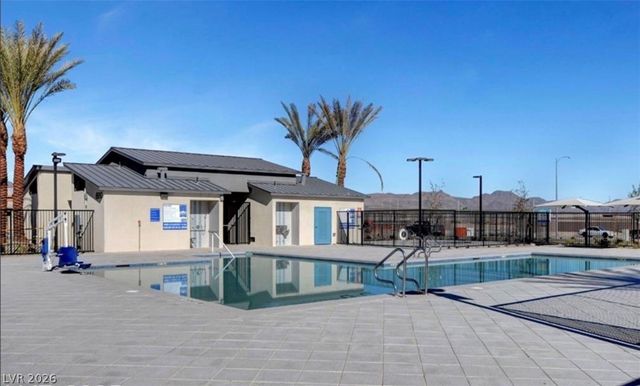 2737 Green Envy Avenue 254, North Las Vegas, NV 89086
