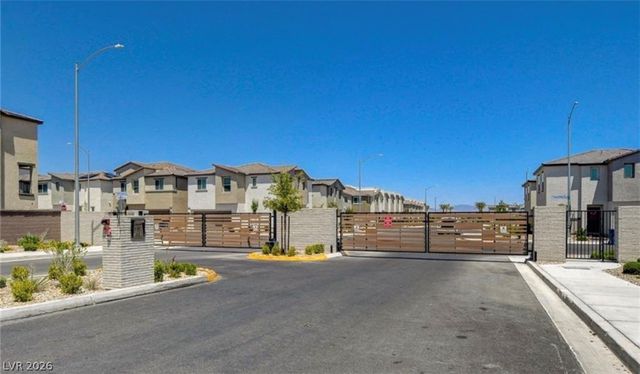 2737 Green Envy Avenue 254, North Las Vegas, NV 89086