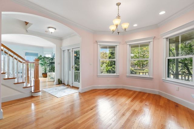 43 Andrew Ave, Hull, MA 02045