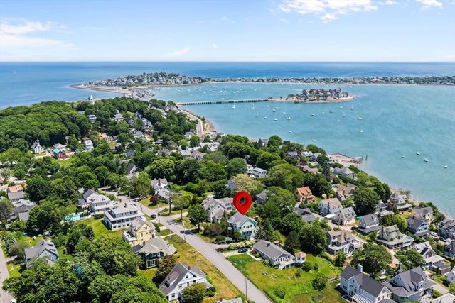 43 Andrew Ave, Hull, MA 02045