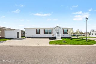 57512 Mill Point Road, Lenox Township, MI 48048