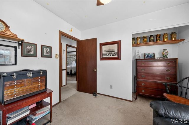 11923 Quality Lane, Maryland Heights, MO 63043