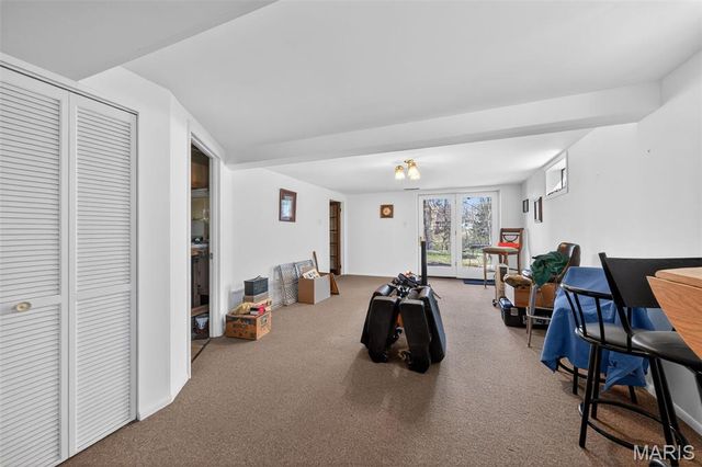 11923 Quality Lane, Maryland Heights, MO 63043