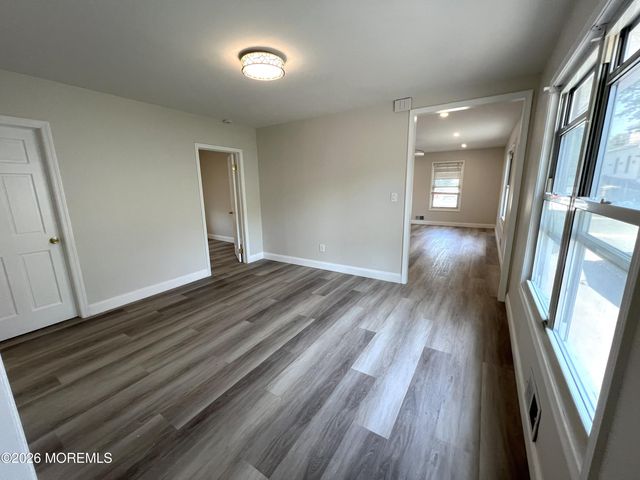 32 Washington Street, Rumson, NJ 07760