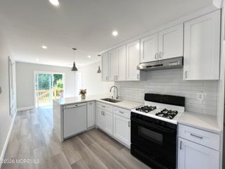 32 Washington Street, Rumson, NJ 07760