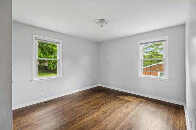 1921 Morris Ave, Columbia, TN 38401