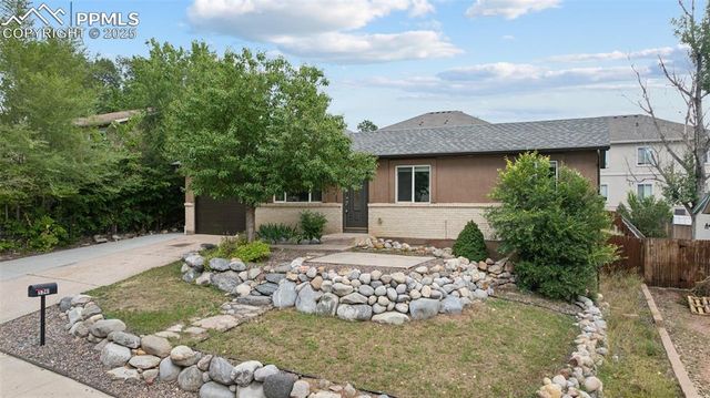 5341 Fiesta Lane, Colorado Springs, CO 80918