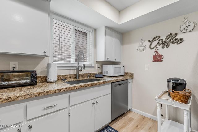 1710 N FAIRWAY Drive, Flagstaff, AZ 86004