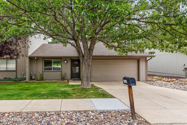 1710 N FAIRWAY Drive, Flagstaff, AZ 86004