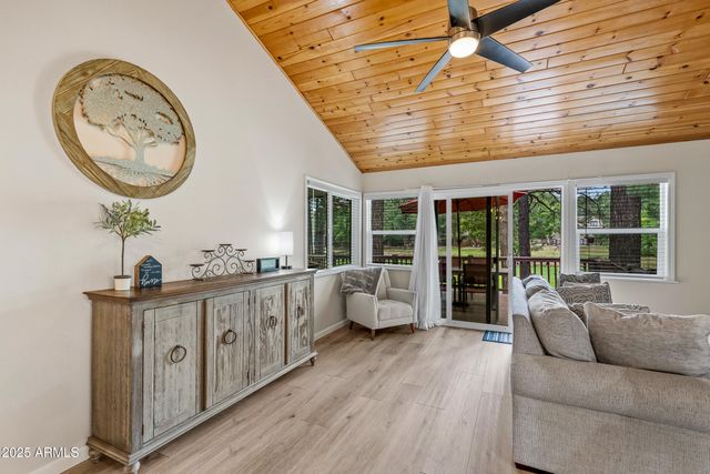 1710 N FAIRWAY Drive, Flagstaff, AZ 86004