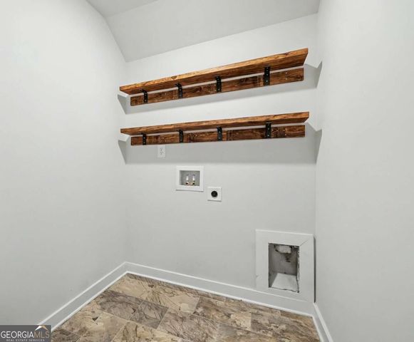 1328 Woods Lane, Jefferson, GA 30549