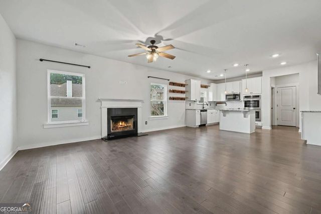 1328 Woods Lane, Jefferson, GA 30549