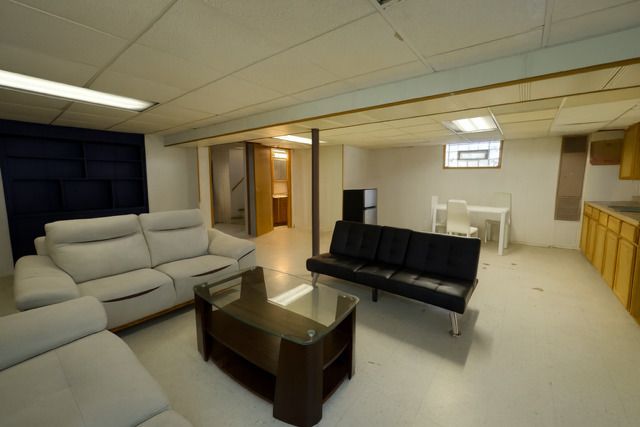 3648 W 81st Street, Chicago, IL 60652