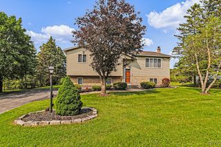 29 Cascade Drive, New Hartford, NY 13413