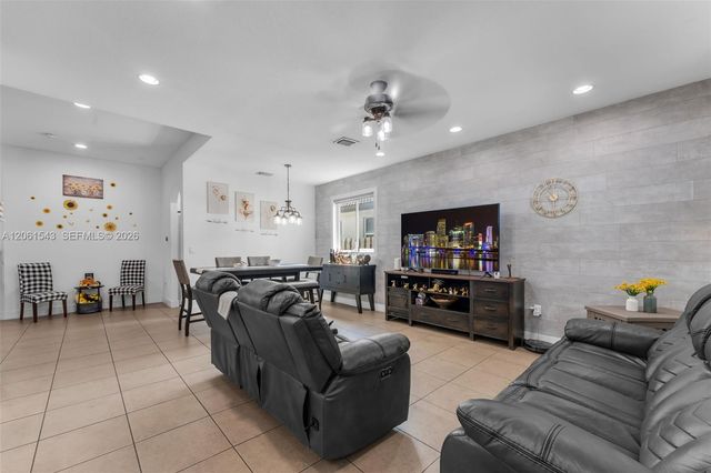 11860 SW 253rd Street, Homestead, FL 33032