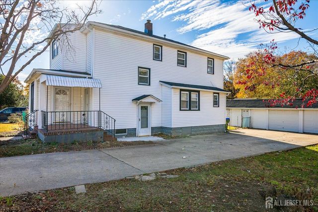 385 Pierson Avenue 2, Edison, NJ 08837