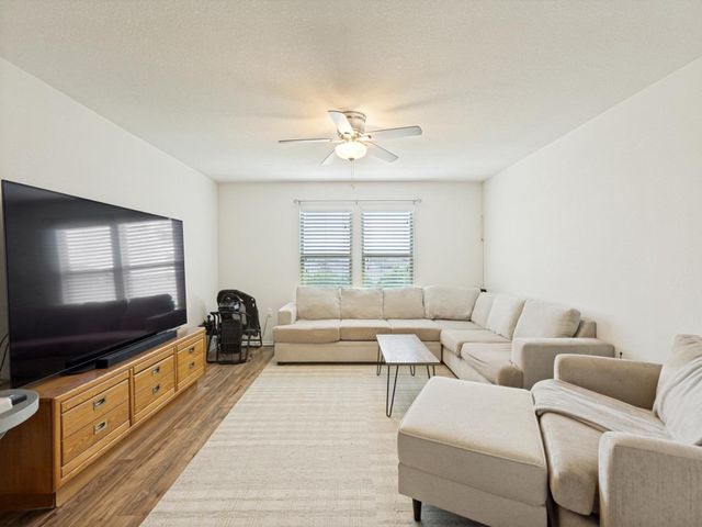 6909 Longford TRL, Austin, TX 78754