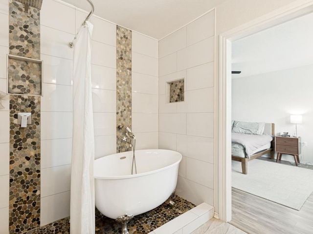 6909 Longford TRL, Austin, TX 78754