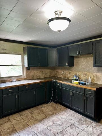211 Sekitan Avenue, Addyston, OH 45001