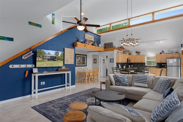 2272 S TODD POINT, Homosassa, FL 34448