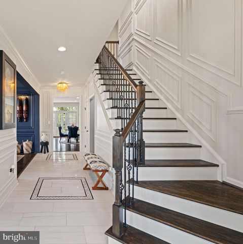 2604 CROSSVINE DR, Dumfries, VA 22026