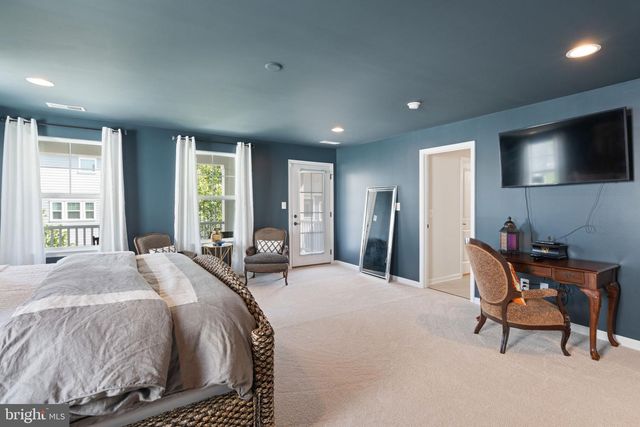 2604 CROSSVINE DR, Dumfries, VA 22026