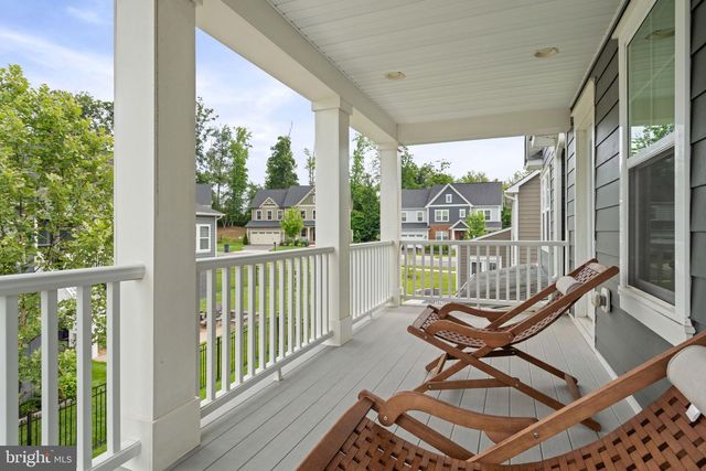 2604 CROSSVINE DR, Dumfries, VA 22026