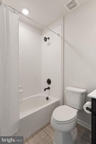 2604 CROSSVINE DR, Dumfries, VA 22026