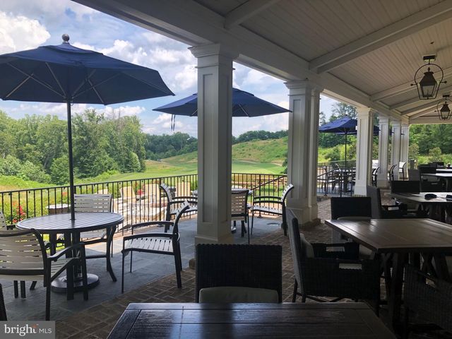2604 CROSSVINE DR, Dumfries, VA 22026