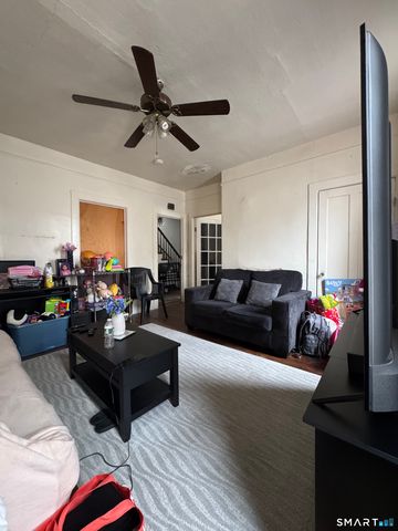 6 Williams Street, New London, CT 06320