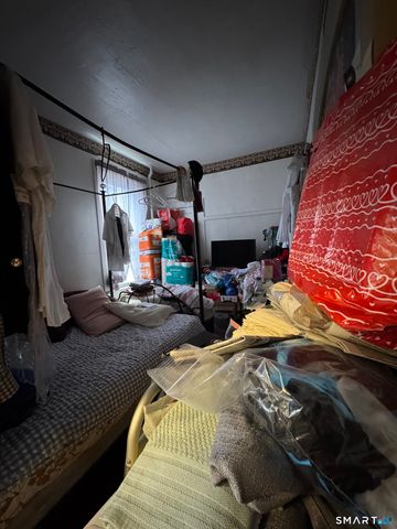 6 Williams Street, New London, CT 06320