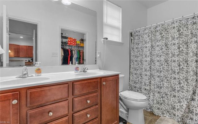 116 Faro LN, Portsmouth, VA 23703