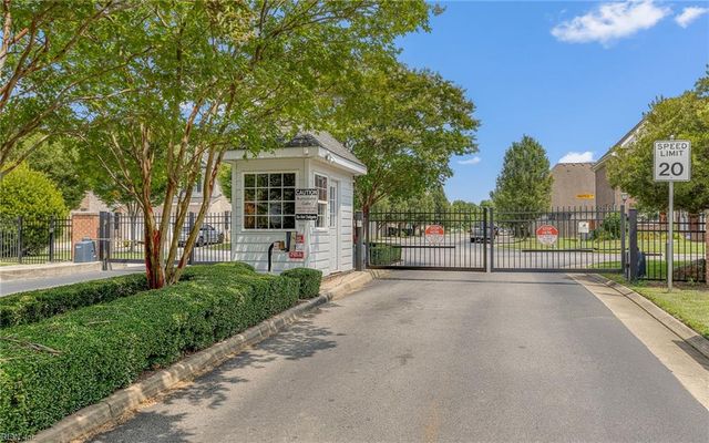 116 Faro LN, Portsmouth, VA 23703