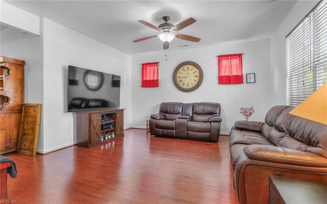 116 Faro LN, Portsmouth, VA 23703