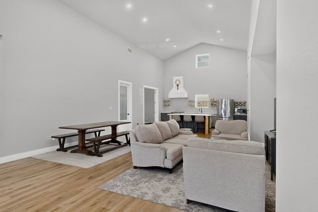 5077 S Fm 5, Aledo, TX 76008