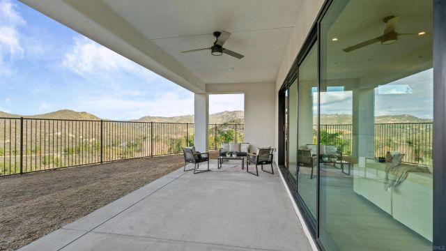 16925 Old Coach Rd, Poway, CA 92064