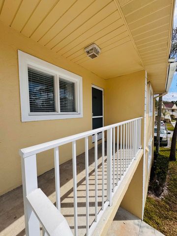 1708 Palm Beach Trace Drive, Royal Palm Beach, FL 33411